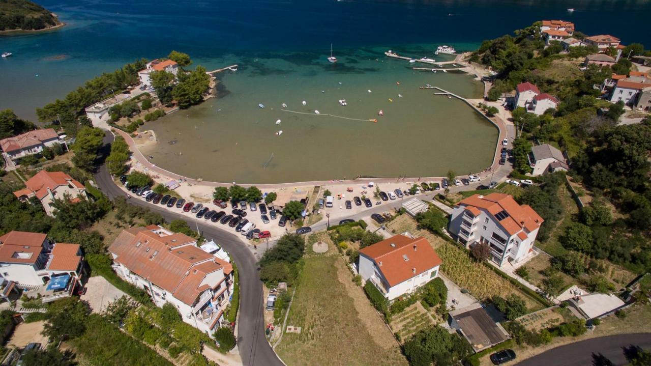 Apartmani Premijer-Rab Supetarska Draga Exteriér fotografie