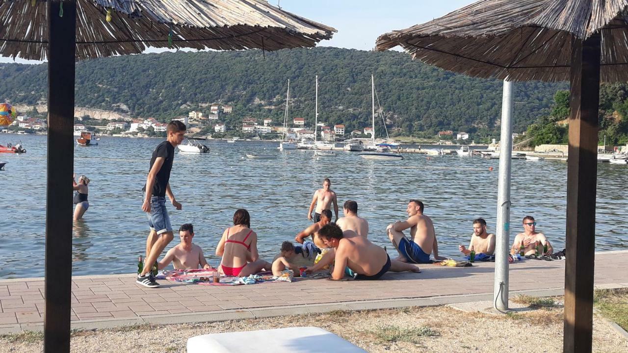 Apartmani Premijer-Rab Supetarska Draga Exteriér fotografie